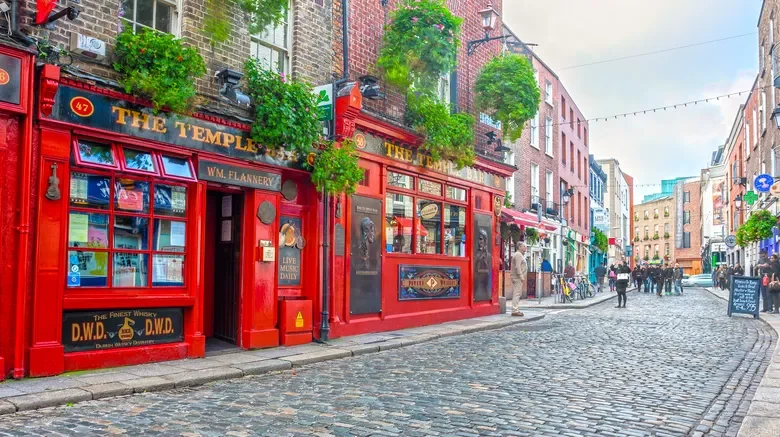 Dublin Temple Bar Trinity College Ireland