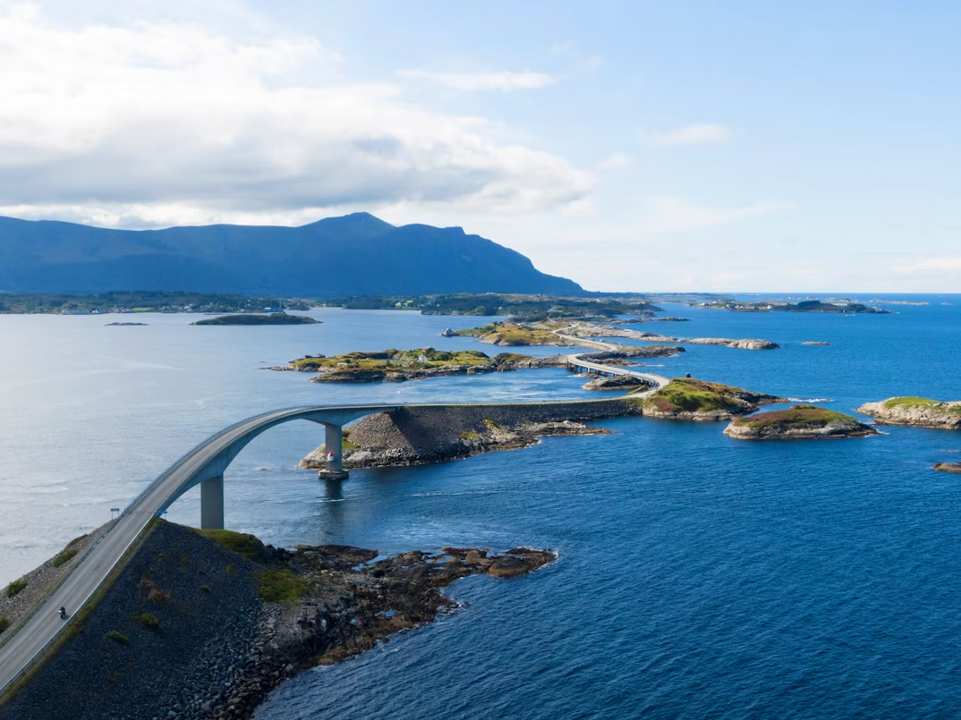 Luxury Norway tour package with private fjord scenery