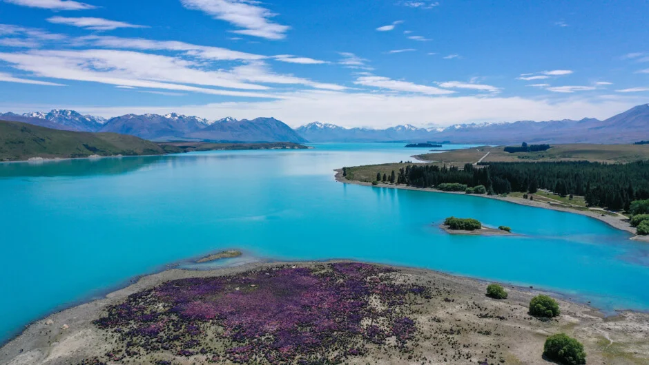 Lake Tekapo turquoise water New Zealand